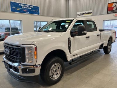 2023 Ford F-350 Super Duty 4X4 XL 4DR Crew Cab 8 FT. LB SRW Pickup