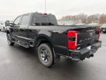 2023 F-350 Super Duty Thumbnail 3