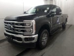 2025 F-350 Super Duty Thumbnail 2
