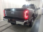 2025 F-350 Super Duty Thumbnail 3