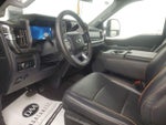 2025 F-350 Super Duty Thumbnail 4