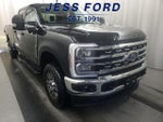 2025 F-350 Super Duty Thumbnail 4