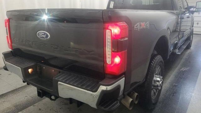 2025 Ford F-350 Super Duty King Ranch