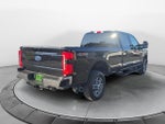 2025 F-350 Super Duty Thumbnail 6