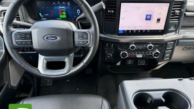 2025 Ford F-350 Super Duty King Ranch