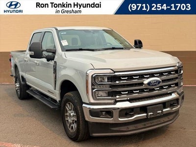2025 Ford F-350 Super Duty 4X4 Lariat 4DR Crew Cab 6.8 FT. SB SRW Pickup