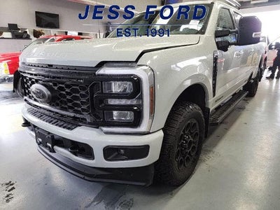Photo of a 2025 Ford F-350 Super Duty 4X4 Lariat 4DR Crew Cab 6.8 FT. SB SRW Pickup for sale