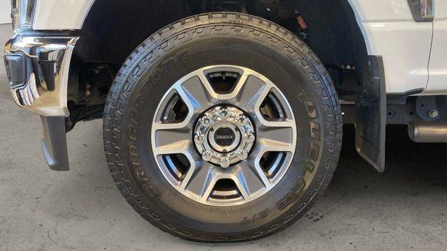 2025 Ford F-350 Super Duty XLT