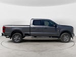 2025 F-350 Super Duty Thumbnail 6