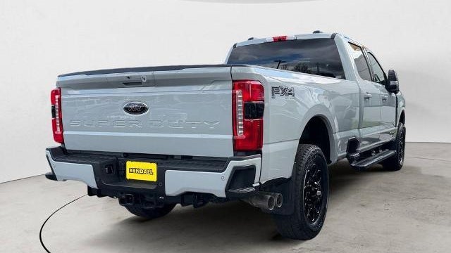 2025 Ford F-350 Super Duty Lariat