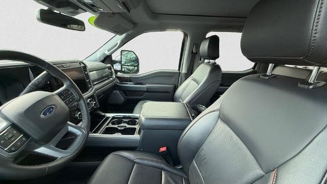 2025 Ford F-350 Super Duty Lariat