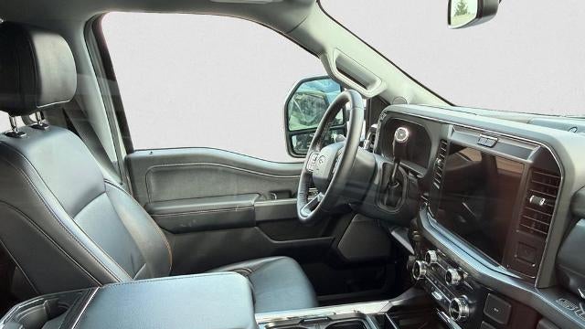 2025 Ford F-350 Super Duty Lariat