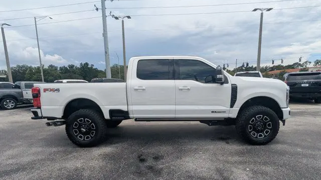 2025 Ford F-350 Super Duty XL