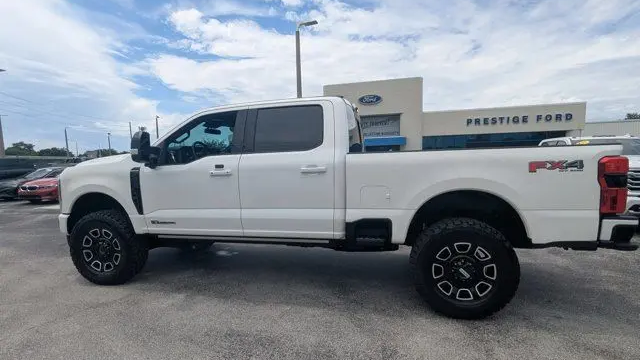 2025 Ford F-350 Super Duty XL