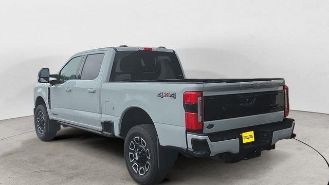 2025 Ford F-350 Super Duty King Ranch
