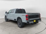 2025 F-350 Super Duty Thumbnail 3