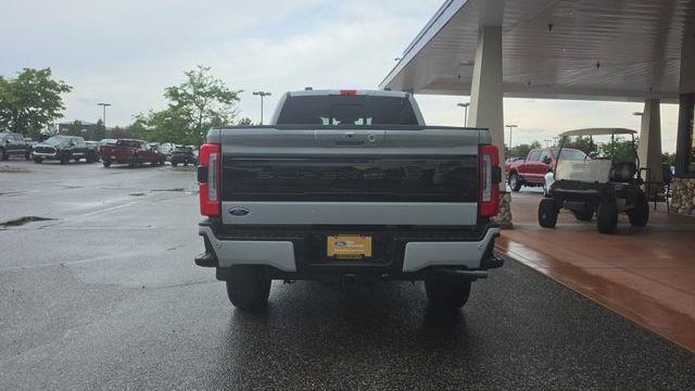 2025 Ford F-350 Super Duty King Ranch