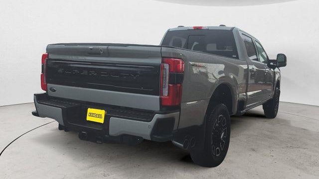 2025 Ford F-350 Super Duty King Ranch