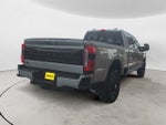 2025 F-350 Super Duty Thumbnail 5