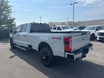 2025 F-350 Super Duty Thumbnail 4