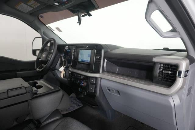 2025 Ford F-350 - $64,500
