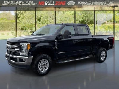 2017 Ford F-350 Super Duty 4X4 King Ranch 4DR Crew Cab 6.8 FT. SB SRW Pickup