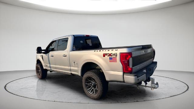 2017 Ford F-350 - $36,795