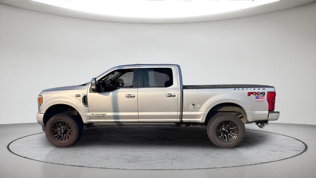 2017 Ford F-350 - $36,795