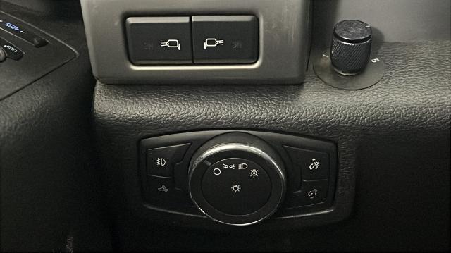 2017 Ford F-350 - $36,795