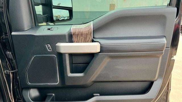 2019 Ford F-350 Super Duty Lariat