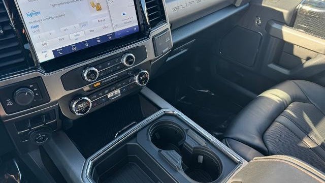 2022 Ford F-350 Super Duty Limited