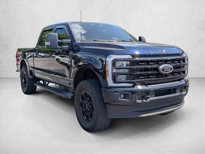 2023 Ford F-350 Super Duty 4X4 King Ranch 4DR Crew Cab 6.8 FT. SB SRW Pickup