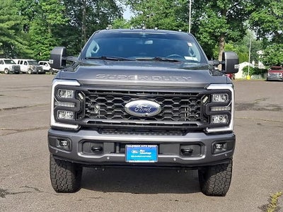 2023 Ford F-350 Super Duty 4X4 Lariat 4DR Crew Cab 6.8 FT. SB SRW Pickup