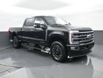 2023 F-350 Super Duty Thumbnail 3