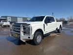 2024 F-350 Super Duty Thumbnail 3