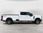 2024 F-350 Super Duty Thumbnail 6