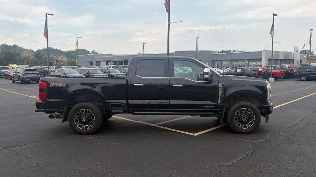 2024 Ford F-350 Super Duty XLT