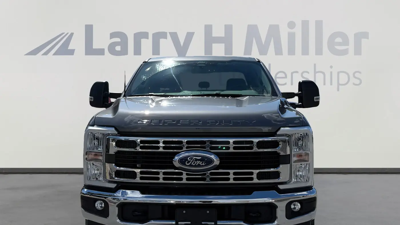 2024 Ford F-350 Super Duty XLT