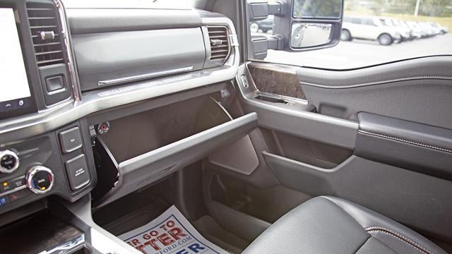 2024 Ford F-350 Super Duty XLT