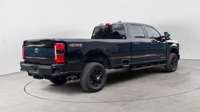 2025 Ford F-350 Super Duty King Ranch
