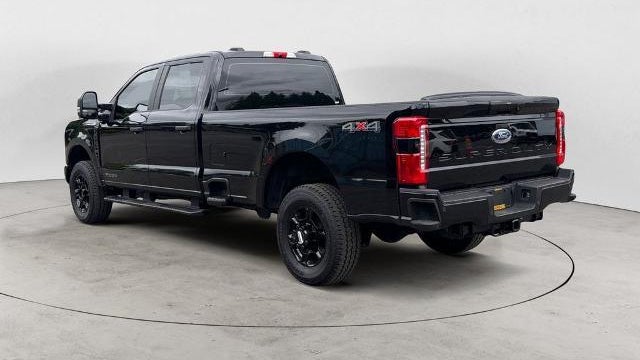 2025 Ford F-350 Super Duty King Ranch