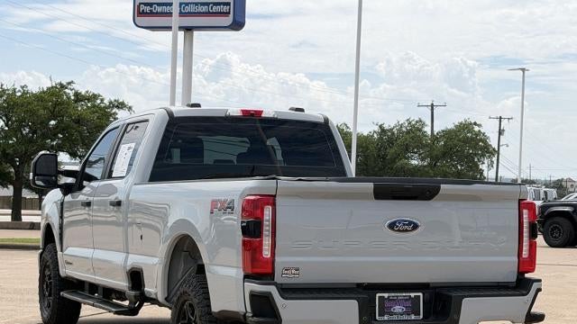 2025 Ford F-350 Super Duty XLT