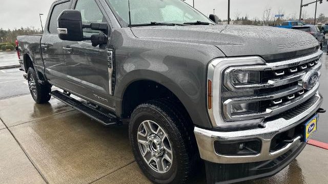 2025 Ford F-350 Super Duty Lariat