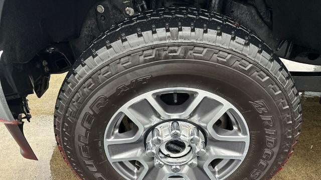 2025 Ford F-350 Super Duty Lariat