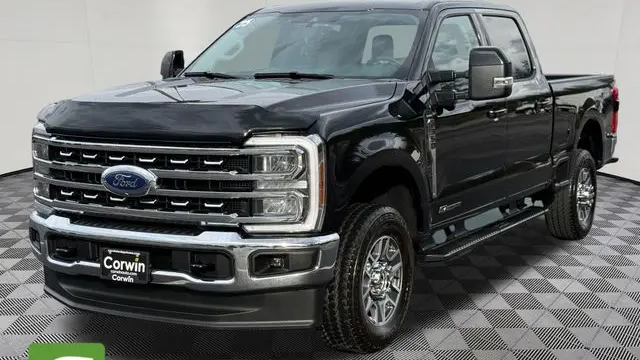 2025 Ford F-350 Super Duty Lariat
