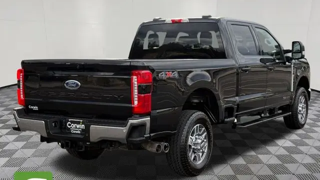 2025 Ford F-350 Super Duty Lariat