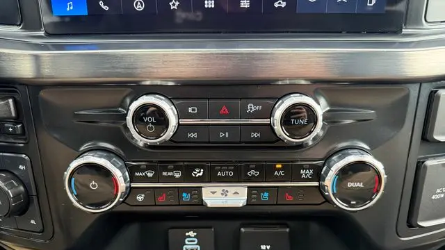 2025 Ford F-350 Super Duty Lariat