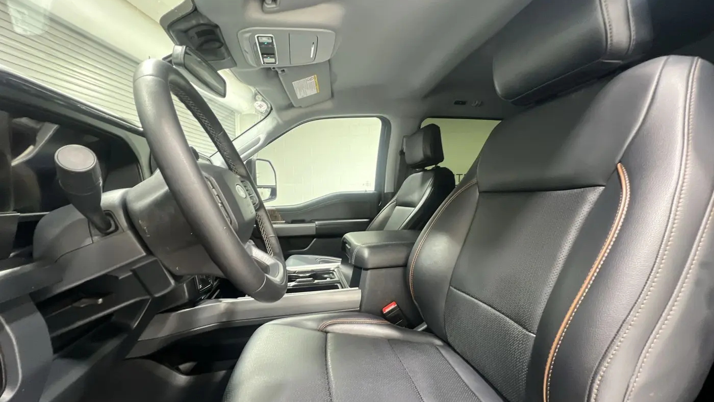 2025 Ford F-350 Super Duty Lariat
