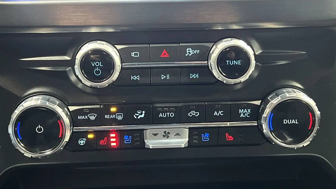 2025 Ford F-350 Super Duty Lariat