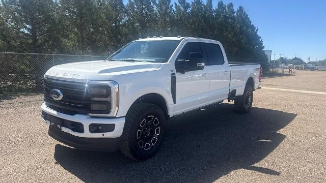 2025 Ford F-350 Super Duty Lariat